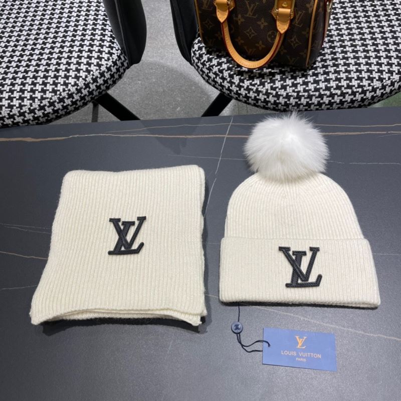 Louis Vuitton Caps Scarfs